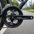 Schwarzer SunRace FCM500 Kurbelsatz 3x7/3x8-fach, robuste Fahrrad-Kurbelgarnitur mit Fluid Drive Technologie.