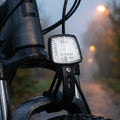 Busch&Müller FRONT-REFLEKTOR MTB StVZO am Fahrrad, grau, für mehr Sicherheit im Straßenverkehr.