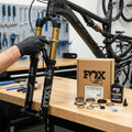FOX Service Set 34 29in 150 Kashima Matt. Wartung für FOX 34 Federgabel. Top Performance & Schutz.