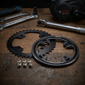 XLC Kettenblatt CR-E02 schwarz 46 Zähne für Bosch E-Bike Systeme. CNC-Aluminium mit Cover. Ersatzteil für E-Bike Antrieb.