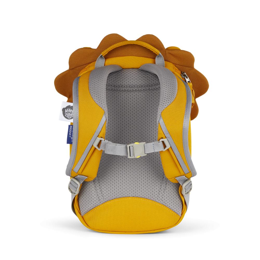 Affenzahn Kleiner Freund Löwe Kinderrucksack 4L Volumen, 220g, für Kinder ab 1 Jahr, nachhaltig aus recyceltem PET, reflektierende Details, personalisierbare Ziehzunge