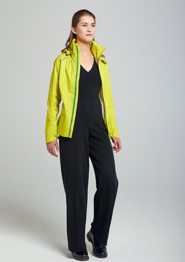 Basil Bekleidung Skane HiVis Damen Regenjacke neongelb M - 360° reflektierend - wasserdicht & atmungsaktiv (10.000 WP/MVP) Bionic Finish® Eco taillierter Schnitt & helmtaugliche Kapuze