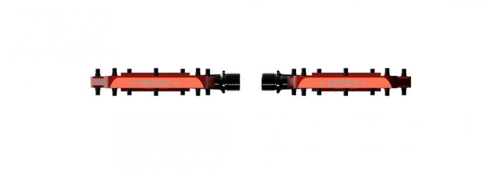 Tatze Pedal LINK Titan rot Plattform 14 Pins je Seite