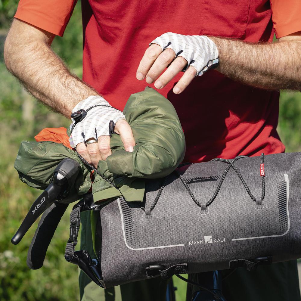 KLICKfix Lenkertasche Bikepack Waterproof grau Größe 18x36x18 cm ohne Lenkeradapter 12 ltr.