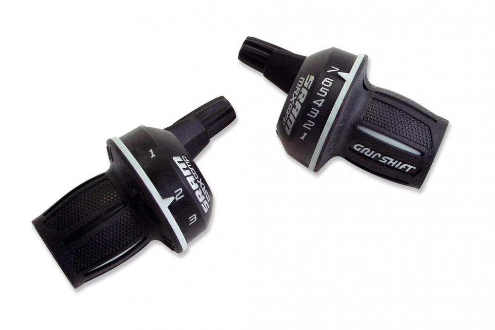 Schwarze SRAM MRX Comp Drehgriff-Schalter, 7-fach für hinten und 3-fach für vorne.