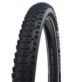 Schwalbe Smart Sam Plus 29 Zoll MTB Reifen schwarz mit Stollenprofil und Reflexstreifen.