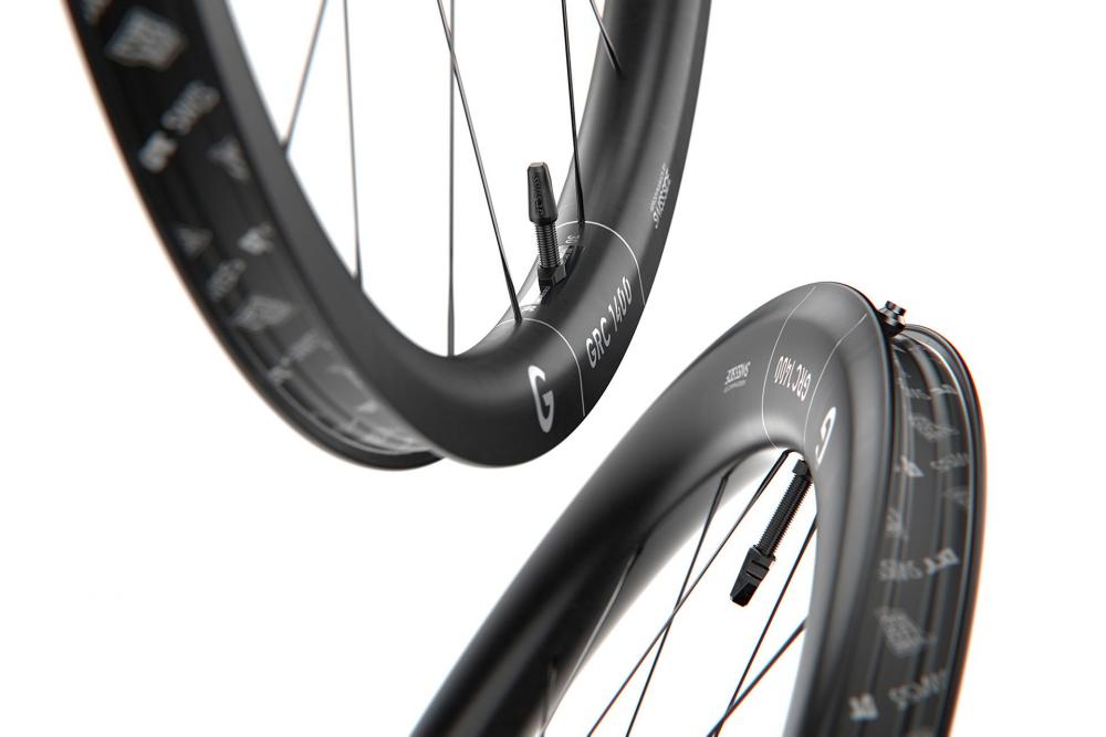 DT Swiss Laufrad GRC 1400 DICUT 29" 622 x 50 mm Schwarz - aerodynamisches Carbon-Gravelrad
