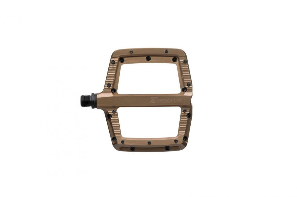 Race Face Turbine Plattform-Pedal, kash money bronze - griffiges MTB-Flatpedal für volle Kontrolle