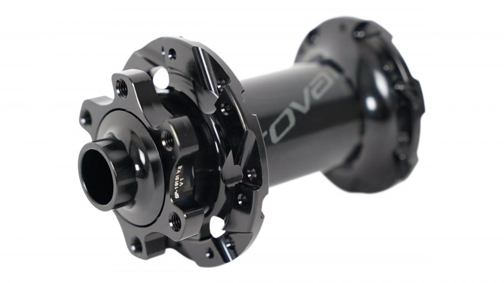 ROVAL HUB ROVAL - FRONT TA 15X110MM 28H DISC 6-BOLT J-BEND FLANGE W/ 19MM OD END CAPS (SP-19151) - Nabe - HUB ROVAL, FRONT, TA, 15X110MM, 28H, DISC, 6-BOLT, J-BEND FLANGE, W/ 19MM OD END CAPS (SP-19151)