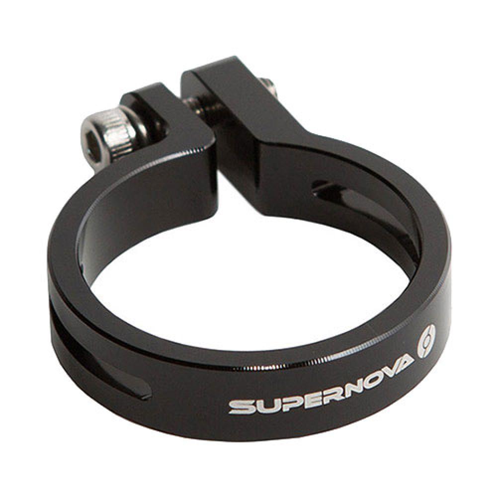 Supernova Sattelklemme 31,6mm schwarz für Rücklichtmontage, sicher und elegant.