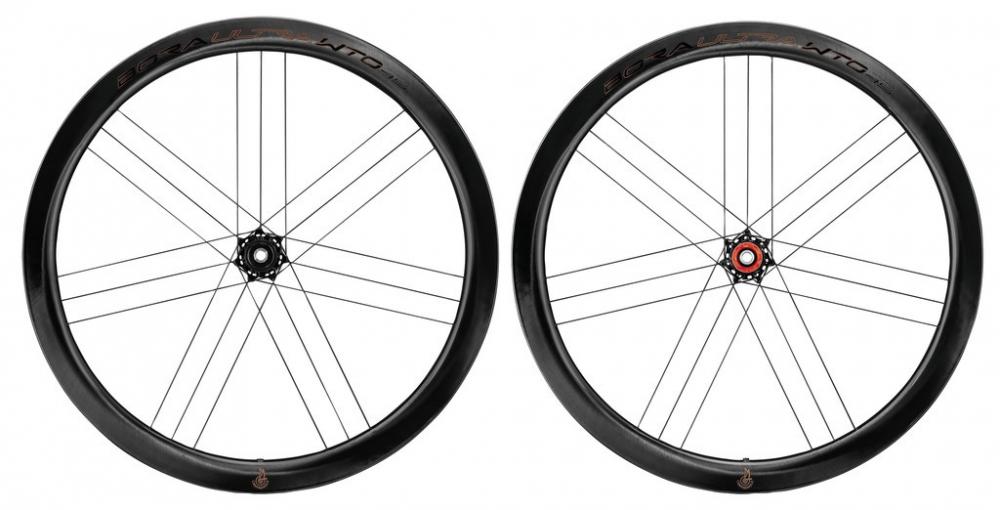Schwarzer Campagnolo Bora Ultra WTO DB 45 Carbon Laufradsatz für Rennräder, 2-Way Fit, N3W