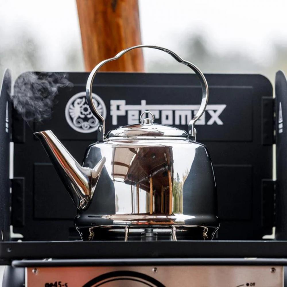 Petromax Teekessel TK1 Edelstahl 1,5 Liter ideal für Outdoor, Camping und Zuhause, geeignet für offenes Feuer und alle Herdarten