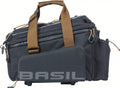 Schwarz-graue Basil Miles XL Pro MIK 2.0 Gepäckträgertasche, erweiterbar & wasserdicht, mit MIK-Adapterplatte.