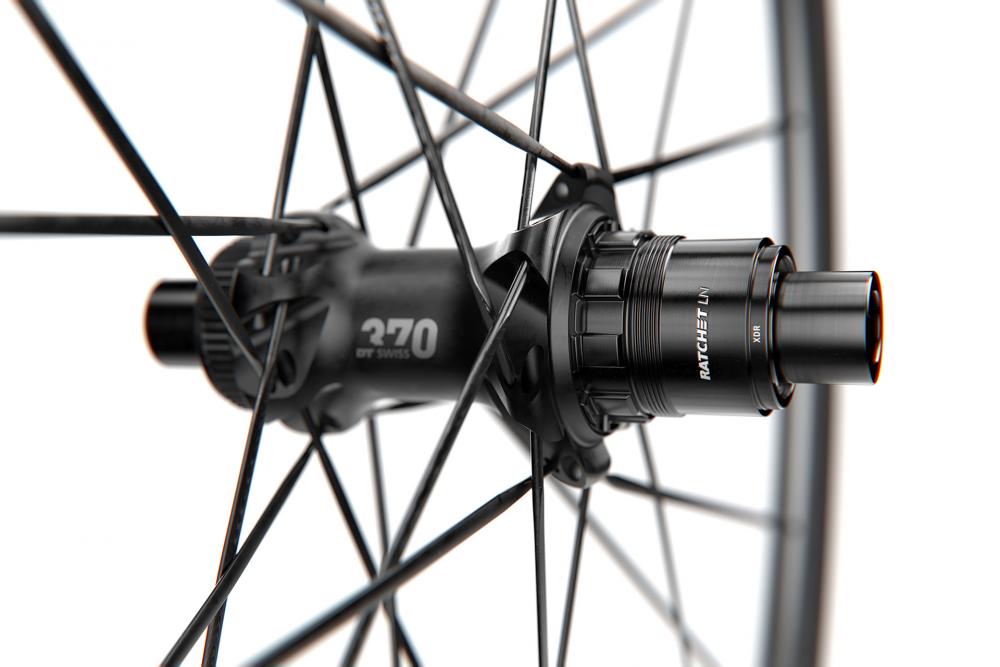 DT Swiss Laufrad E 1800 SPLINE 29" 622 x 23 mm schwarz - komfortstarkes Disc-Hinterrad