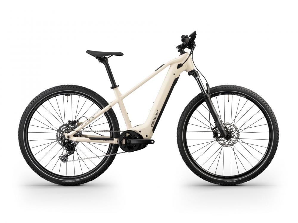 CONWAY Elektro-MTB Hardtail "Cairon S 1.0" (#1), Diamant, 29", ivory matt / black matt, 9-Gang SHIMANO "Cues", 57 cm / XXLnnDas Elektro-MTB Hardtail besteht aus einem Aluminiumrahmen. Die Federgabel bietet einen Gabelfederweg von 120 mm. Der Antrieb erfol