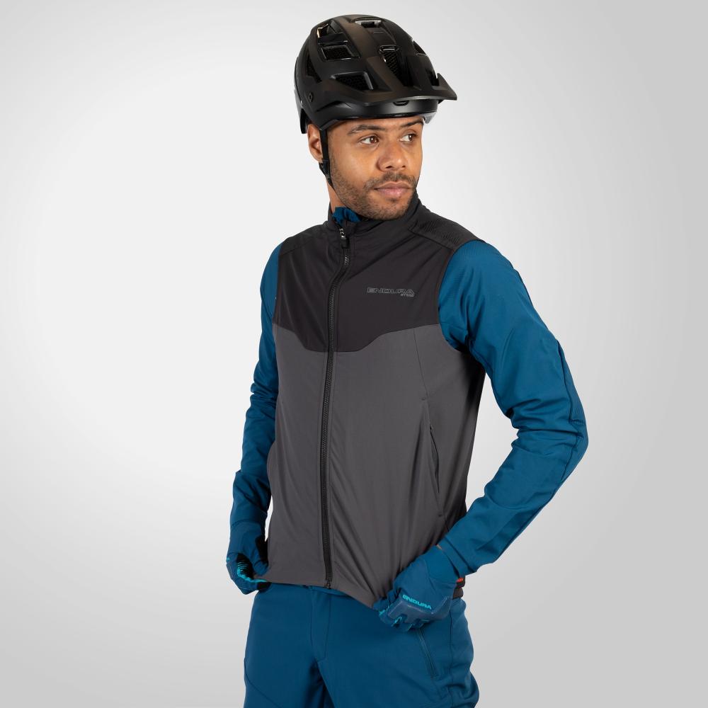 Endura Weste MT500 Spray Schwarz M