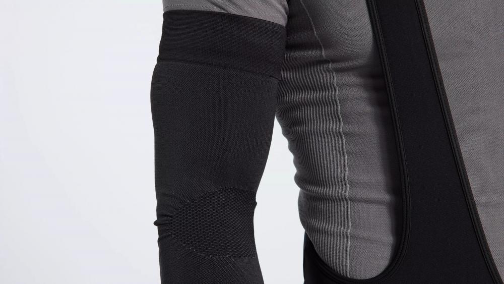 SEAMLESS ARM WARMER BLK XL/XXL - Nahtlose Armwärmer in Schwarz - Bekleidung