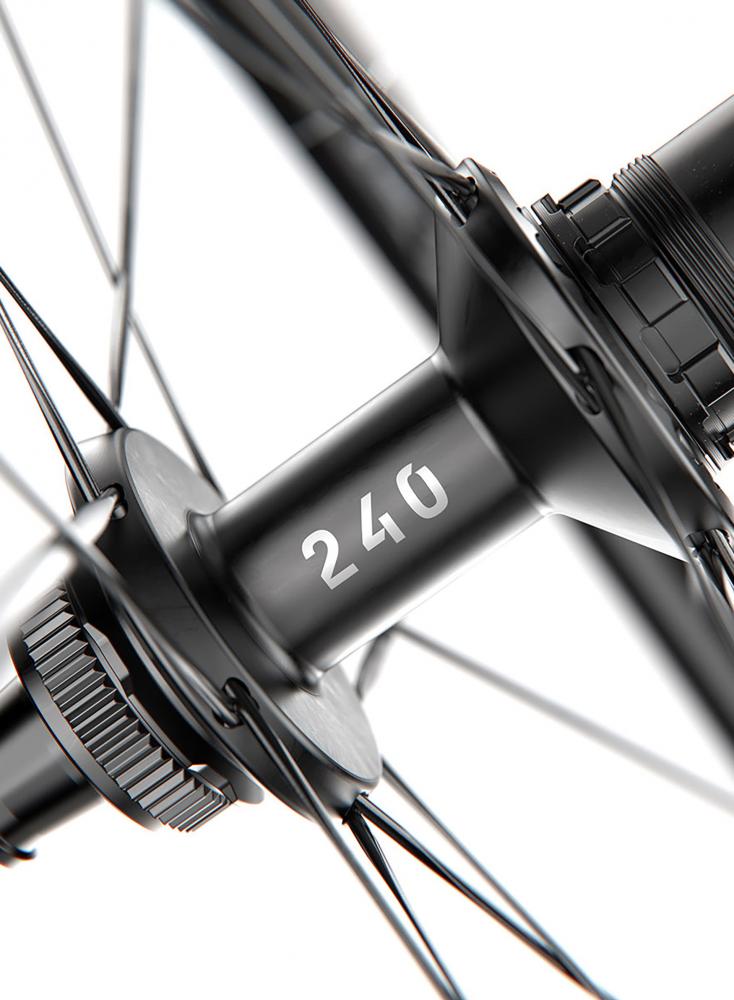 DT Swiss Laufrad GRC 1400 DICUT 27,5" 584 x 30 mm Schwarz - Highend-Gravellaufrad aus Carbon