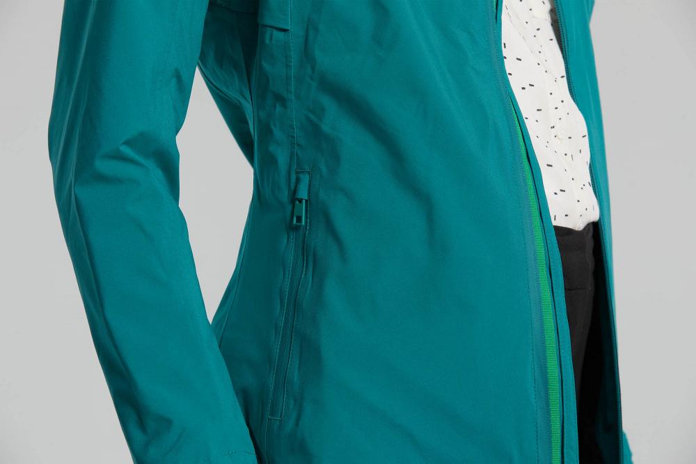 Basil Skane Damen Regenjacke teal green M - wasserdicht & atmungsaktiv (10.000 WP/MVP), T-Fabric mit DWR-Beschichtung, taillierter Schnitt, reflektierend & helmtauglich