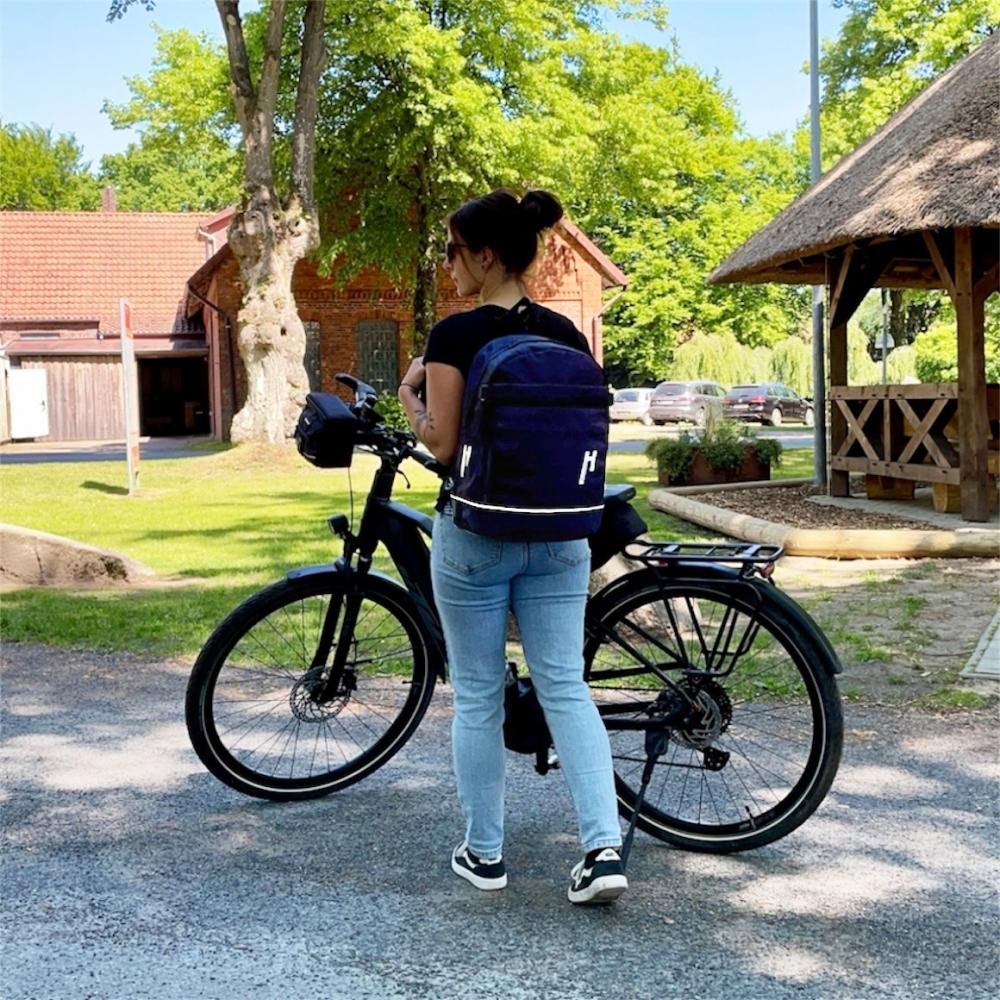 Haberland Bike-Rucksack Lucky Active Plus schwarz - vielseitige Gepäckträger-Tasche