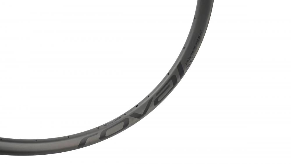 TRAVERSE Felge RIM MY19 TRAVERSE SL - 29 FRONT & REAR CARBON 28H DISC 30MM INTERNAL - SATIN CARBON W/ BLACK DCL - RIM MY19 TRAVERSE SL, 29, FRONT & REAR, CARBON, 28H, DISC, 30MM INTERNAL - SATIN CARBON W/ BLACK DCL
