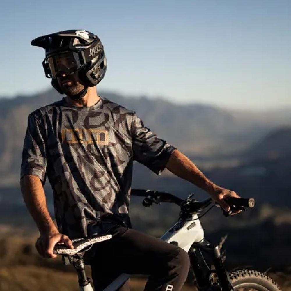 ERGOWAVE SQlab 611 Infinergy® ERGOWAVE®® active 2.0 ltd. ION ClipOn 14cm 57260 - Sattel