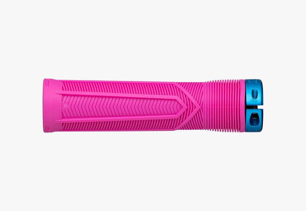 Race Face Chester Lock-On Griff 136/34mm magenta/turquoise - sicherer Halt in moderner Ausführung