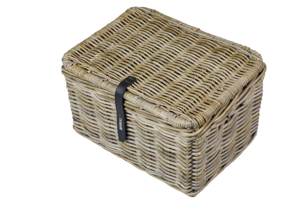 Grauer Basil Dax L Rattan-Vorderradkorb mit Deckel, grob geflochten.