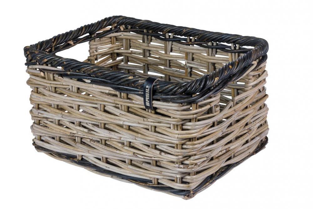 Basil Dijon L Vorderradkorb aus handgeflochtenem Rattan in Grau-Schwarz, 36x49x27 cm, mit Basil-Logo.