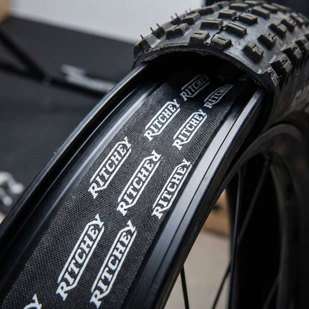 Ritchey Snap On Felgenband 27.5 Zoll, 20mm, schwarz. Robustes Fahrrad Felgenband für sicheren Pannenschutz.