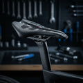 Prologo Dimension 143 CPC Nack Sattel in Schwarz für Rennrad und MTB mit ergonomischem Design und 169g Gewicht.