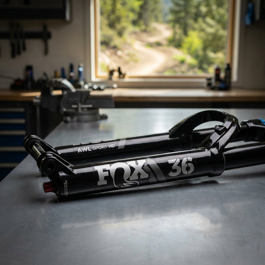FOX Service Set AWL Sport HD 36 27.5 Zoll Federgabel Unterrohr, Shiny Black. Wartung für präzise Mountainbike Performance.