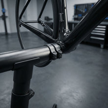PRO Reparaturständer HOLLOWTECH II One Size - stabiler Montageständer für Hohlachsen