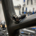 FOX Kit Fastener Custom Seat Post Bolt 10er-Set. Präzise Sattelstützen Schrauben für Mountainbike und ambitionierte Fahrer.