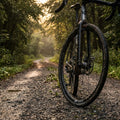 DT Swiss GR 1600 SPLINE DYN Laufrad, robustes Gravel Vorderrad mit Nabendynamo für Bikepacking und Touren.