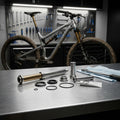 FOX Service Set Upper Post Assy für Transfer Sattelstütze. Original Ersatzteil für Dropper Post Wartung und Performance. Fahrradteile.