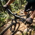 Ritchey COMP Trail Vorbau 35mm Blatte-Schwarz am Mountainbike auf felsigem Trail unterwegs.