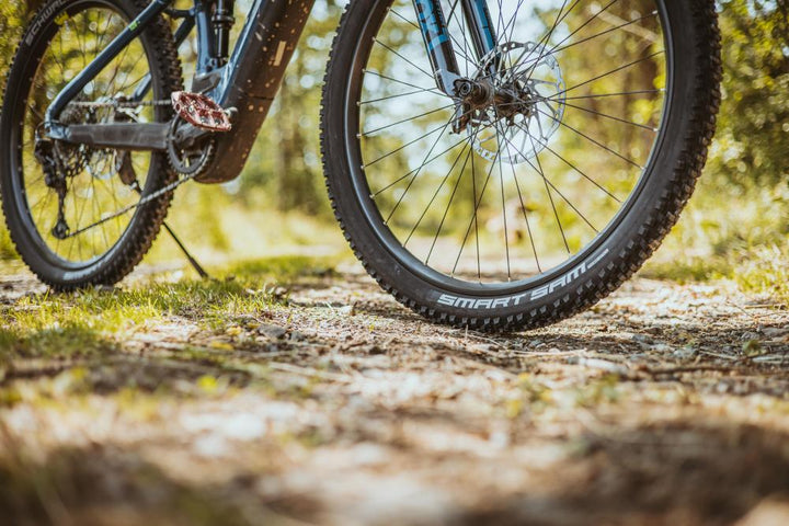 Schwalbe Reifen Smart Sam 27.5x2.10\" 54-584 schwarz E-25 Draht