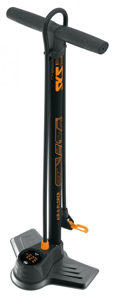 SKS Standpumpe AIR-X-PLORER DIGI 10.0 mit digitalem LED-Manometer, stabilem Metallfuß, ergonomischem Soft-Touch-Griff, geeignet für alle Ventilarten, max. 10 bar