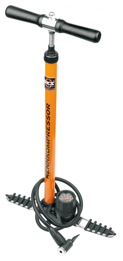SKS Rennkompressor Standpumpe orange - Kult-Fußpumpe mit E.V.A.-Ventilkopf für DV/AV/SV, bis 16 bar, extra stabiler Stahlzylinder, Holzgriff, lange Lebensdauer