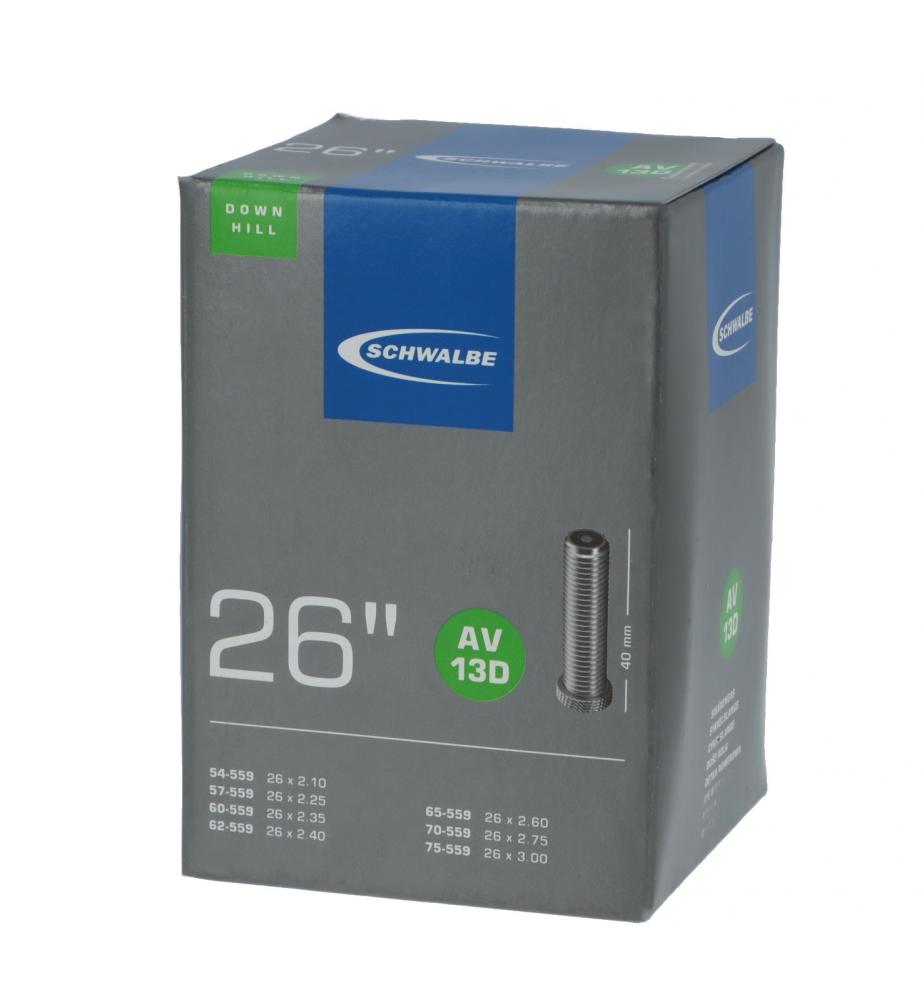 Schwalbe Downhill Schlauch AV13D 26 Zoll mit 40mm Autoventil in der Originalverpackung für Mountainbikes.