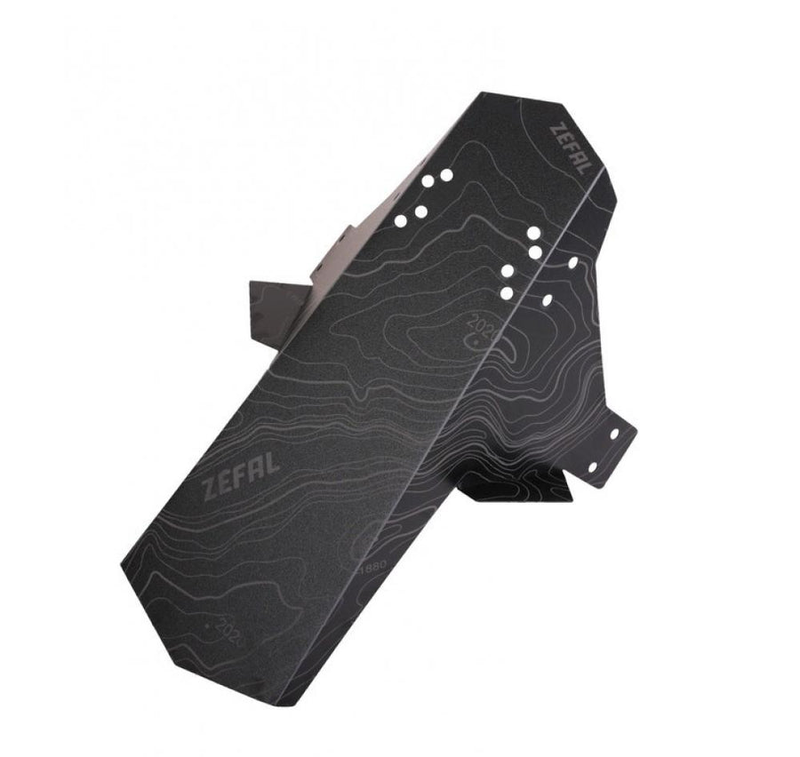 Zéfal Spritzschutz Deflector Lite Front schwarz für 26 bis 29 Zoll mit Topografie-Muster und Jahreszahlen.