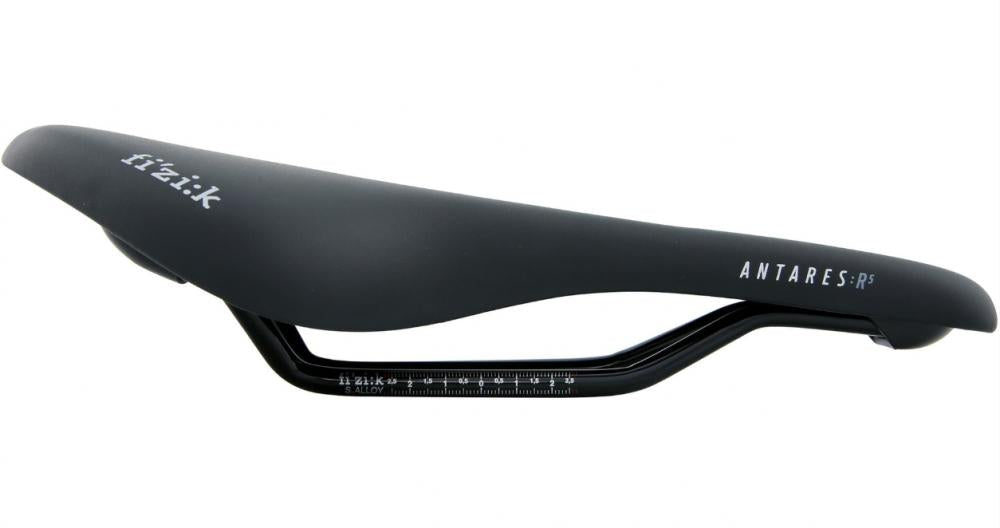 Fizik Antares R5 Open Large Fahrradsattel  Schwarz, anatomische Aussparung, Carbon-verstärkte Nylon-Schale, 275x152mm, ideal für Rennradfahrer