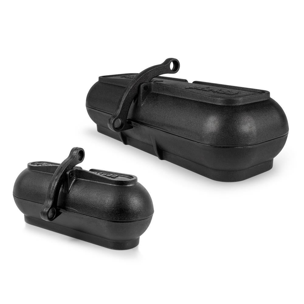 Petromax Gusseiserner Kartoffelbräter PTO30  1,8 l Volumen, 4,5 kg, 29,1 x 17 x 15,4 cm, für 3 große Kartoffeln, optimale Wärmeverteilung, Kippriegelverschluss
