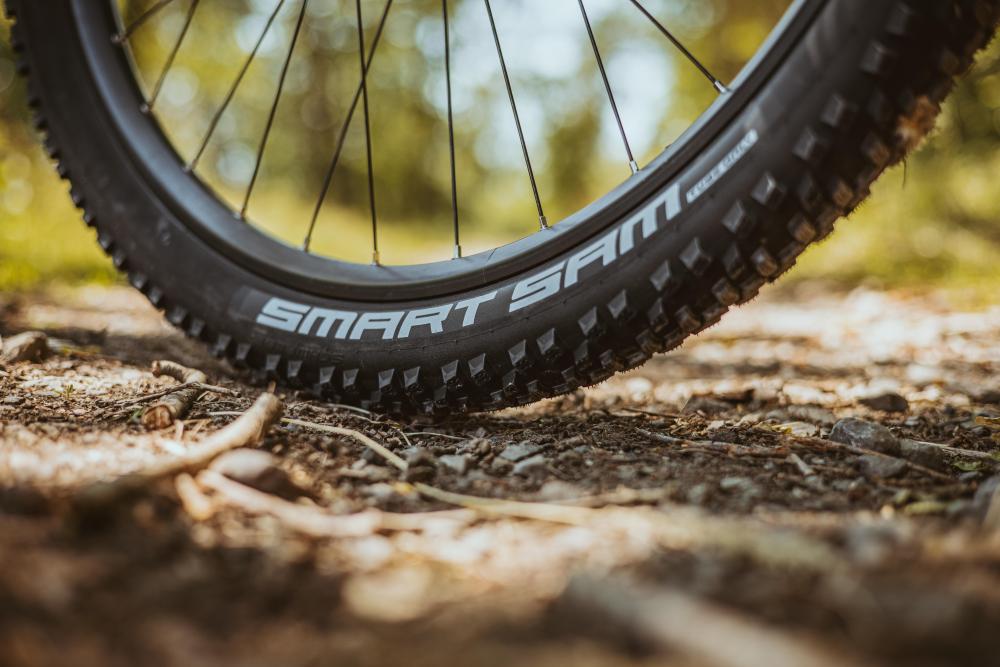Schwalbe Drahtreifen SMART SAM Performance 28x2,6 Zoll (65-622) 65 Schwarz - vielseitiger Allround-MTB-Reifen