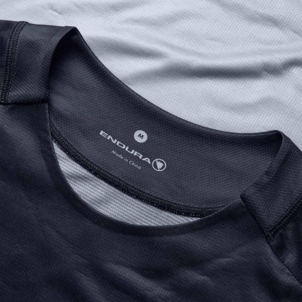 Endura SingleTrack Core Printed MTB Langarmshirt schwarz Größe L