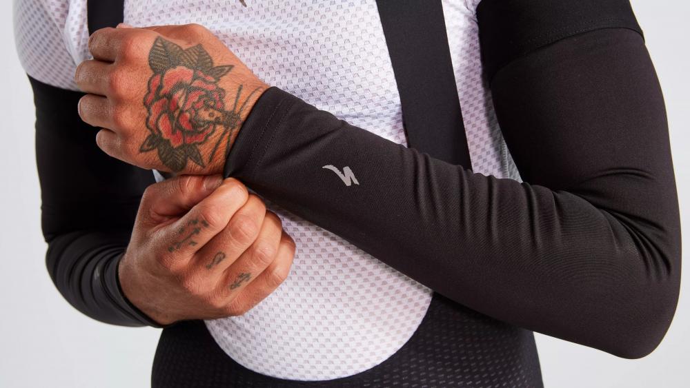 RACE RAIN ARM COVER BLK XL - Wasserdichte Armschoner für Radsport - Bekleidung