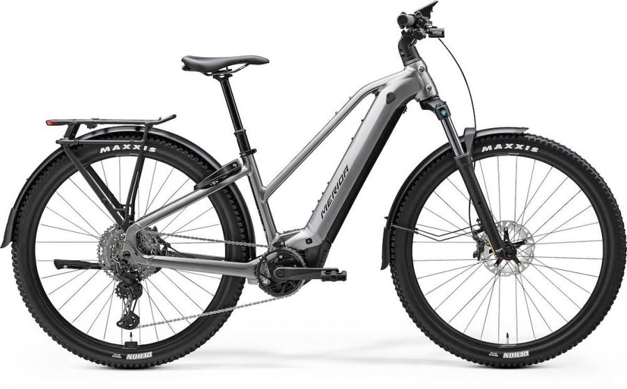 Merida eFLOAT CC 600 Lady EQ S Grau - komfortables E-City-/Trekkingrad für Alltag & Tour