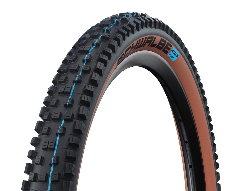 Schwalbe Nobby Nic 29x2.40" Fahrradreifen schwarz/braun TLE E-50, faltbar mit aggressivem Profil.