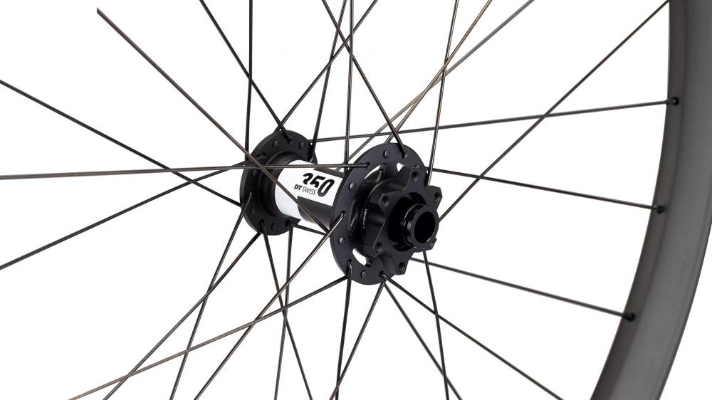 Specialized Traverse HD 350 DEG 6B 29 Zoll Vorderrad - Satin Carbon/Black MTB Laufrad